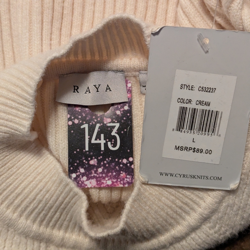 Cyrus Raya Knit Cream Sweater - Picture 7 of 7